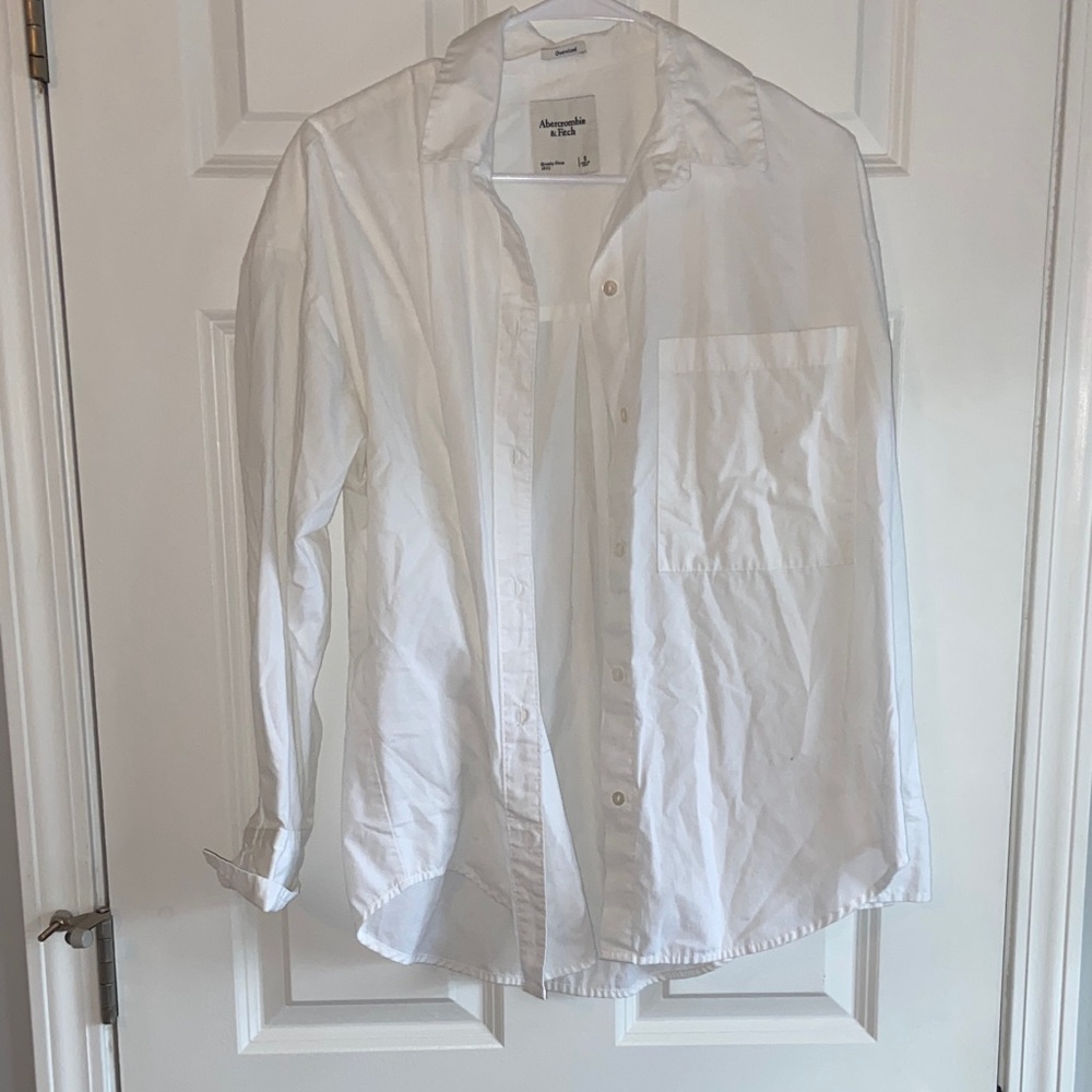 Abercrombie & Fitch Women's White Button-Down Shirt